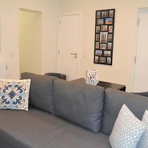 Appartamento New Charming Flat In The Heart Of, Lisbona
